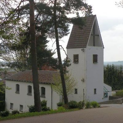 Bild vergrößern: Evangelische Friedenskirche Wackersdorf