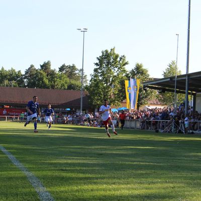 Bild vergrern: TV Wackersdorf vs. Jahn Regensburg (29)
